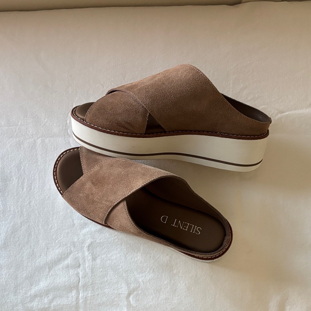 Silent D Women's Tan Platform Slides - image 3